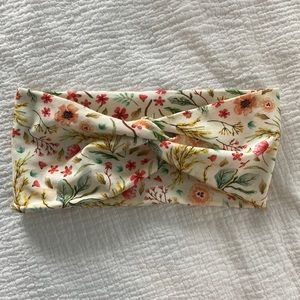 Knotted floral Headband